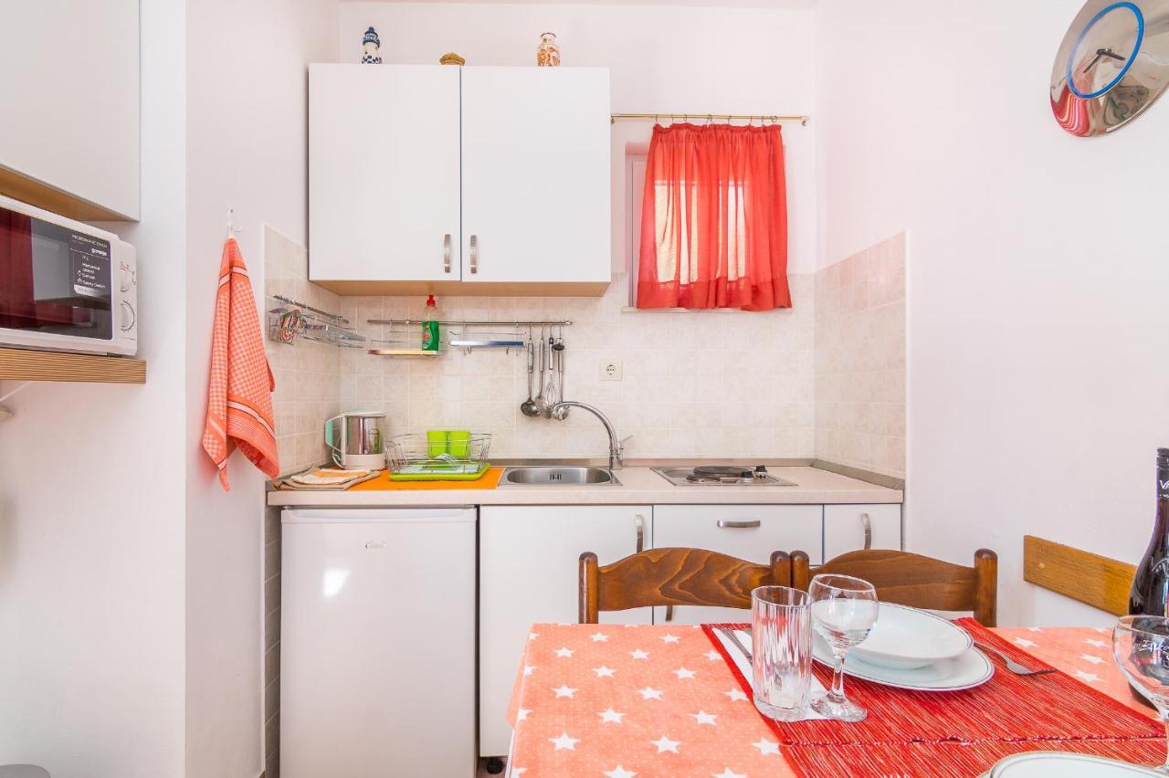 Cheap Apartment Tanja Трогір Екстер'єр фото