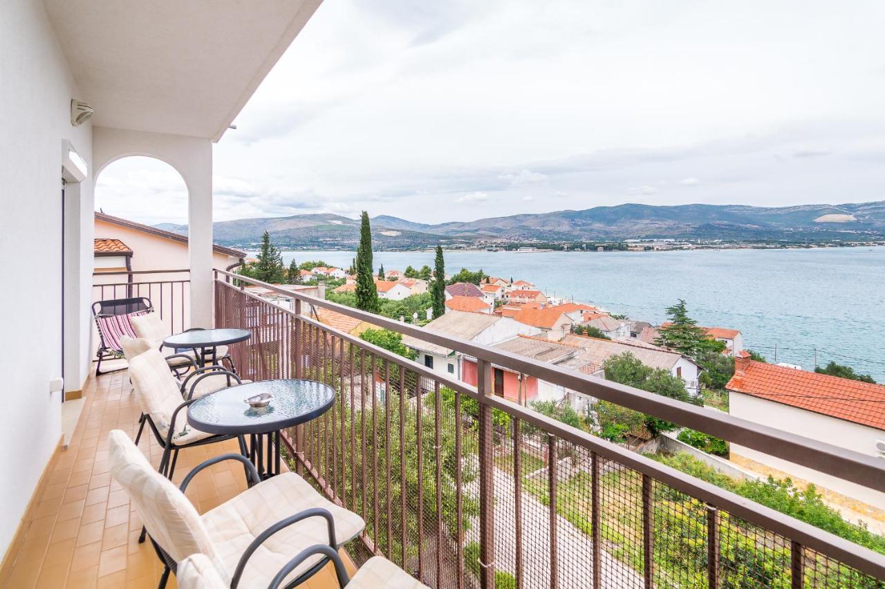 Cheap Apartment Tanja Трогір Екстер'єр фото
