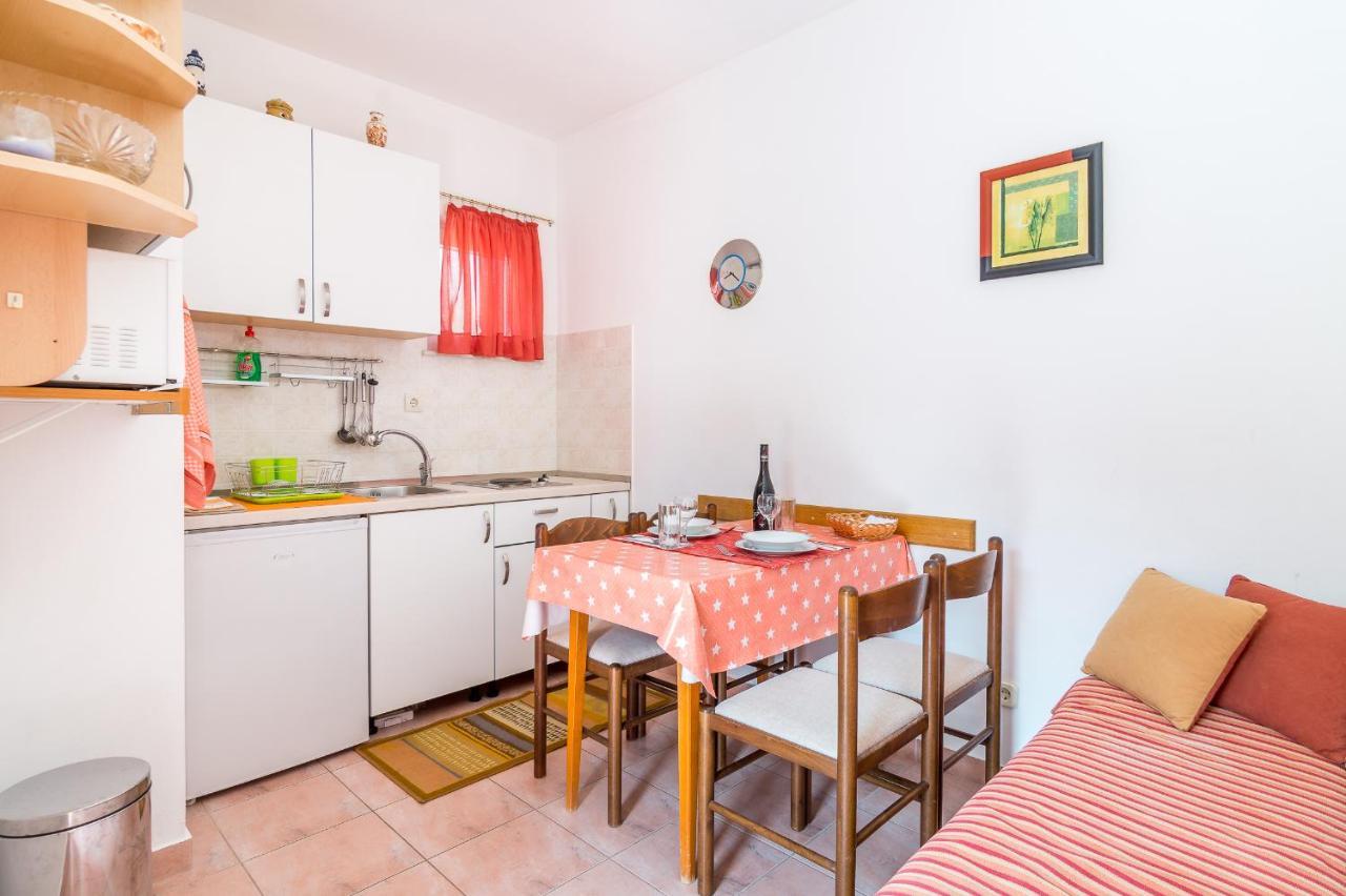 Cheap Apartment Tanja Трогір Екстер'єр фото