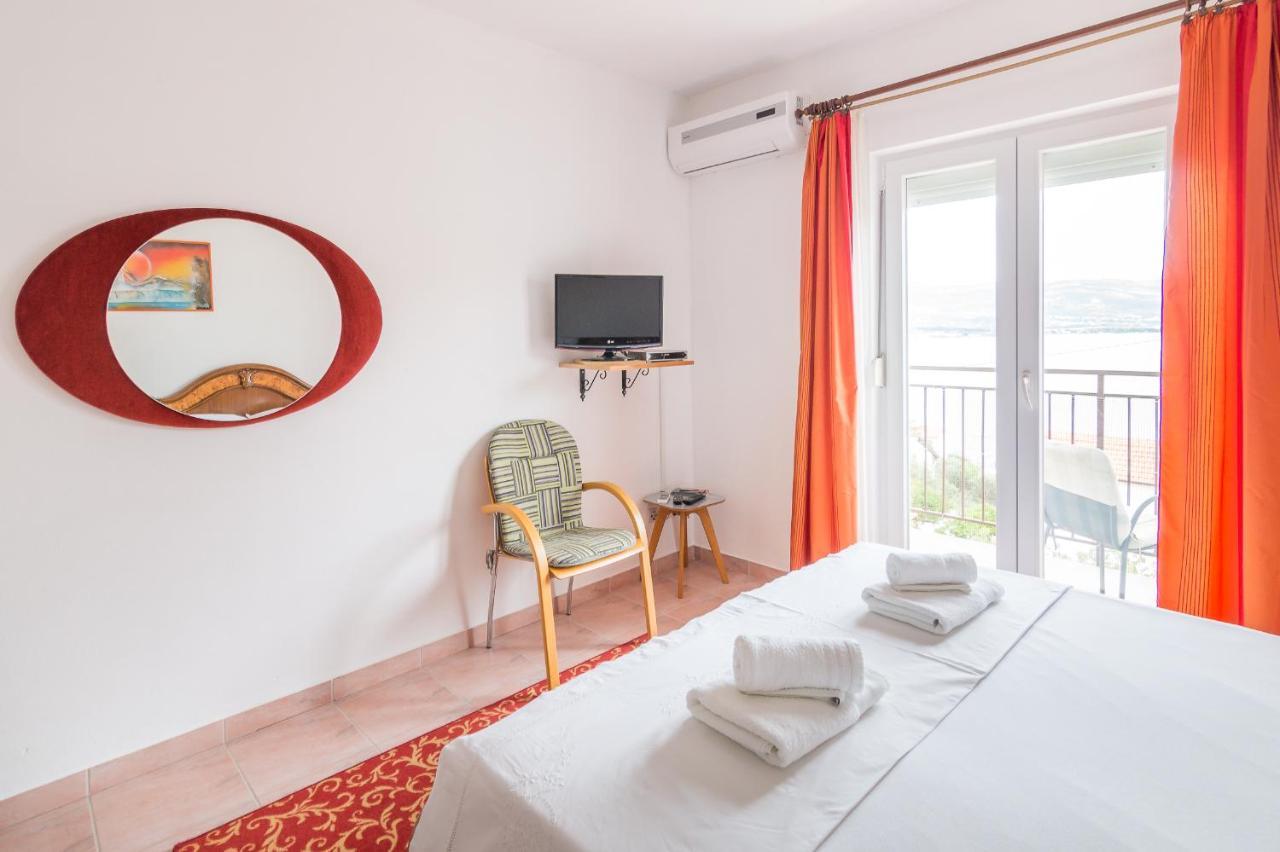 Cheap Apartment Tanja Трогір Екстер'єр фото