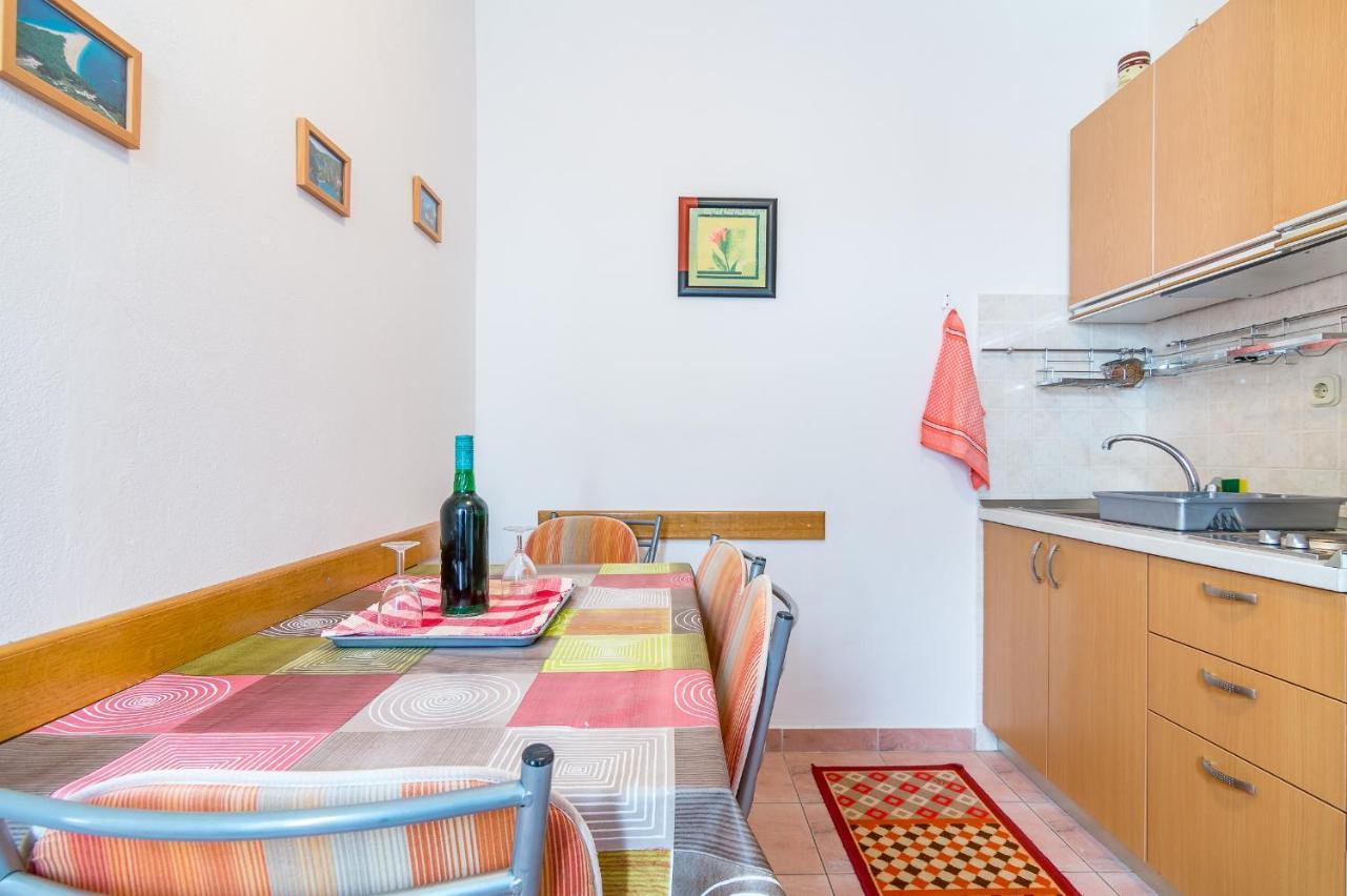 Cheap Apartment Tanja Трогір Екстер'єр фото