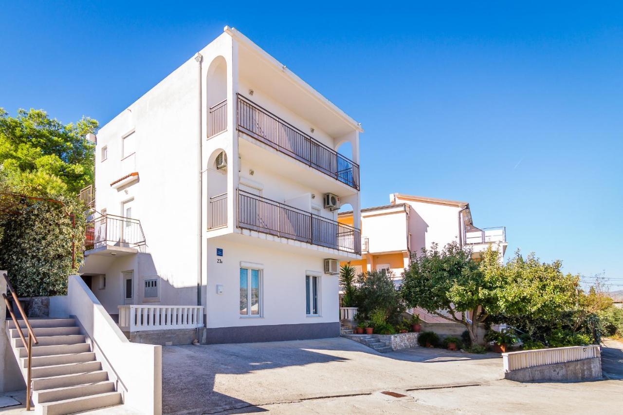 Cheap Apartment Tanja Трогір Екстер'єр фото